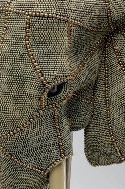 Figurka Dekoracyjna Elephant Head Pearls 40x76 Cm Szara