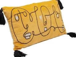 Poduszka Dekoracyjna żółta Z Frędzlami 60x35 Cm Twarze Artystyczne