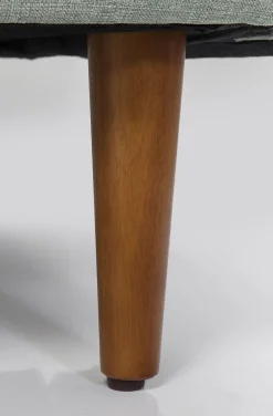 Sofa Rozkładana Z Podłokietnikami 222x86 Cm Jasnozielona Na Brązowych Nóżkach