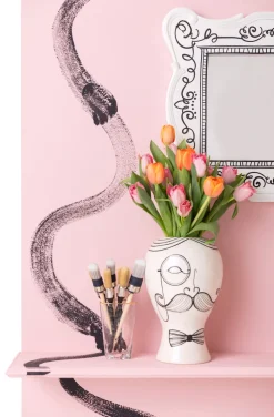 Wazon Ceramiczny Biały Motyw Mężczyzny Ø19x30 Cm